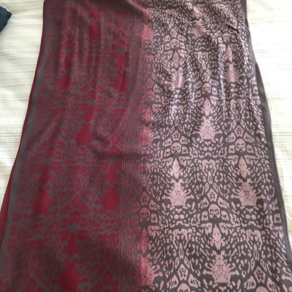 Leopard scarf